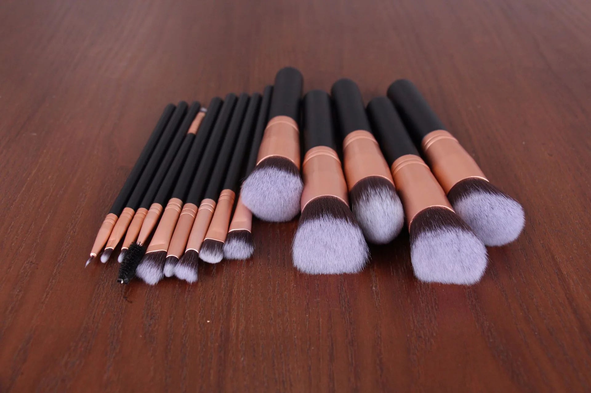 14pcs Wood Handle Makeup Brush Set - Hopecommerce